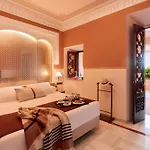 Alhambra Palace Hotel