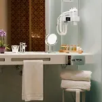 Alhambra Palace Hotel