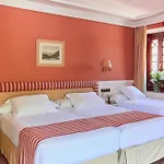 Alhambra Palace Hotel